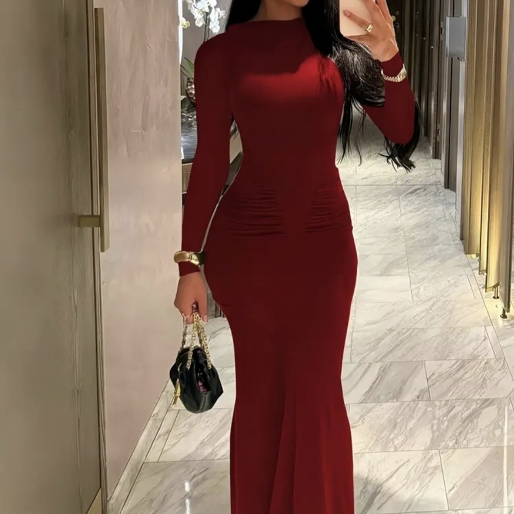 Elegant Red Long Sleeve Dress